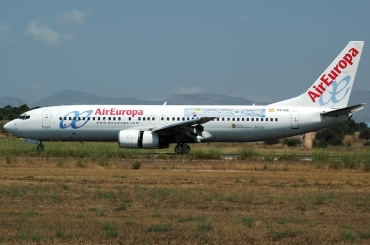EC-ISE (cn 30290) Boeing 737-85P