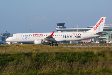 EC-LCQ (cn 19000303) Embraer 190-200LR