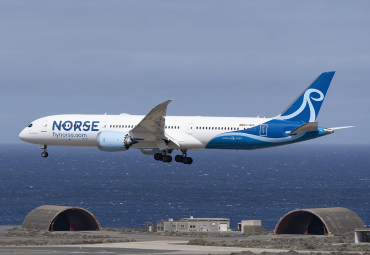 EC-NVX (38779) 2017 Boeing 787-9 Dreamliner