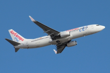 EC-KBV (cn 33980) Boeing 737-85P