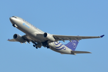 EC-LQP (526) 2003 Airbus A330-243