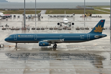 VN-A363, (cn 4136), Airbus A321-231