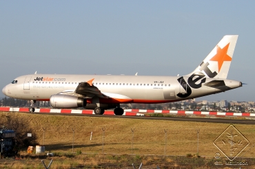 VH-JQX (2197) 2004 Airbus A320-232