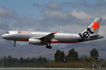 VH-VQS, (cn 2515), Airbus A320-232