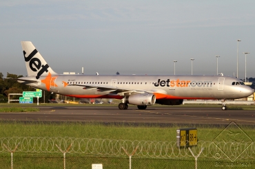 VH-VWY (1408) 2001 Airbus A321-231