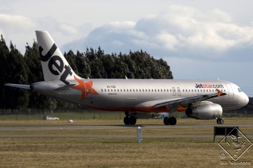 VH-VQS, (cn 2515), Airbus A320-232