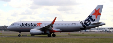 VH-VFV (5858) 2013 Airbus A320-232(WL)