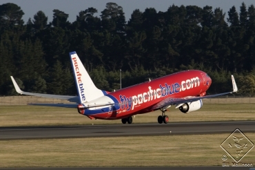 ZK-PBD (33996) 2004 Boeing 737-8FE WL