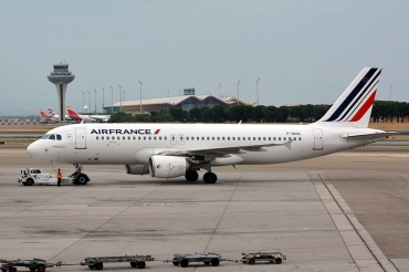 F-GKXL (2705) 2006 Airbus A320-214