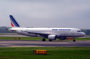 F-GKXL (2705) 2006 Airbus A320-214