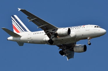 F-GUGJ (cn 2582) Airbus A318-111