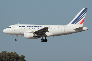 F-GUGQ (2972) 2006 Airbus A318-111