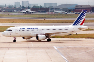 F-GFKF (020) 1988 Airbus A320-111