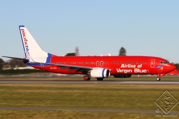 VH-VOX (33017) 2004 Boeing 737-8BK(WL)