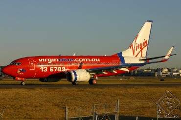 VH-VBQ (30744) 2001 Boeing 737-7BX(WL)