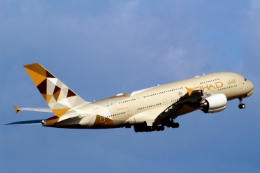 A6-APF (195) 2015 Airbus A380-861