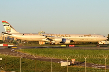 A6-EHH (870) 2007 Airbus A340-642