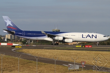CC-CQF (442) 2001 Airbus A340-313