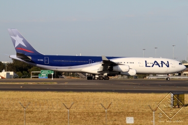 CC-CQA (359) 2000 Airbus A340-313