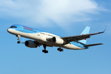 G-BYAY (28836) 1999 Boeing 757-204(WL)