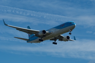 G-OBYE (28979) 1998 Boeing 767-304ER (WL)