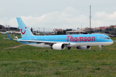 G-OOBE (33100) 2003 Boeing 757-28A WL