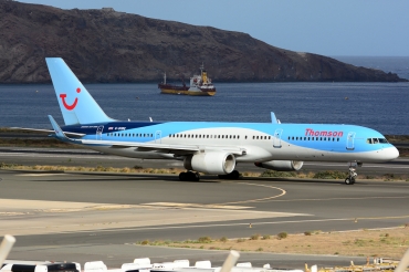 G-OOBE (33100) 2003 Boeing 757-28A WL