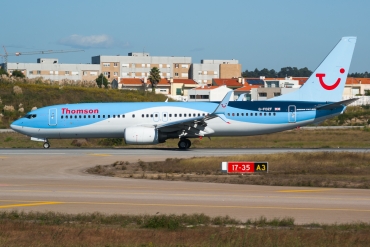 G-FDZF (35138) 2008 Boeing 737-8K5(WL)