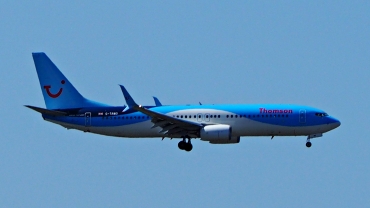 G-TAWO (37255) 2013 Boeing 737-8K5 WL