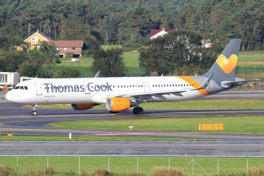 OY-TCE (6342) 2014 Airbus A321-211(WL)