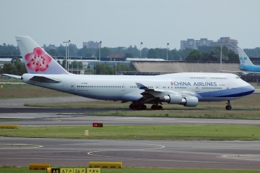 B-18205 (028712) Boeing 747-409