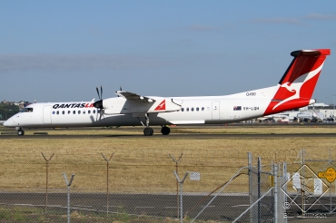 VH-LQH (4431) 2012 Bombardier Dash 8-Q402