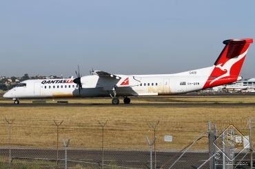 VH-QOW (4285) 2009 Bombardier Dash 8-Q402