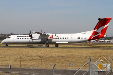 VH-LQF (4375) 2011 Bombardier Dash 8-Q402