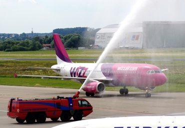 HA-LWC (4323) 2010 Airbus A320-232