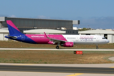 HA-LTF (8323) 2018 Airbus A321-231WL