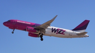 HA-LYL (6489) 2015 Airbus A320-232 WL