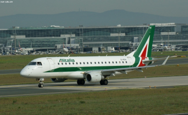 EI-RDH (17000339) Embraer 170-200STD