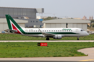 EI-RDC (17000333) Embraer 170-200STD