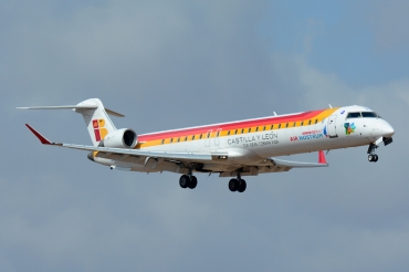 EC-JXZ (cn 15087) Bombardier CRJ900ER