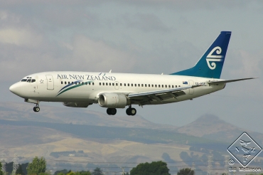 ZK-NGE (cn 28733) Boeing 737-3U3