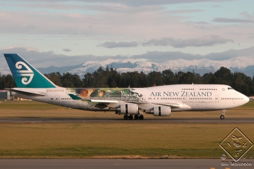 ZK-NBV (cn 26910) Boeing 747-419