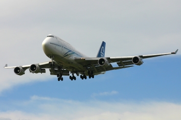 ZK-NBW, (cn 29375), Boeing 747-419