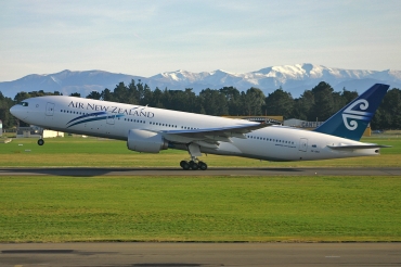 ZK-OKE (cn 32712) Boeing 777-219ER