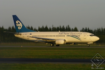 ZK-NGG (cn 25606) Boeing 737-319