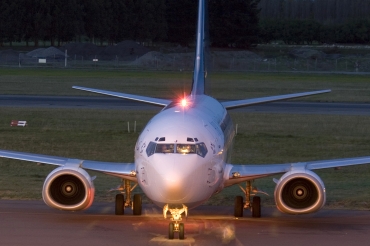 ZK-NGJ (cn 25609) Boeing 737-319