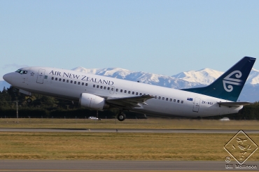 ZK-NGI (cn 25608) Boeing 737-319