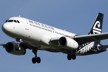 ZK-OJM (cn 2533) Airbus A320-232