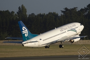 ZK-SJE (cn 27635) Boeing 737-3K2