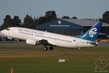 ZK-NGP (cn 27459) Boeing 737-33A